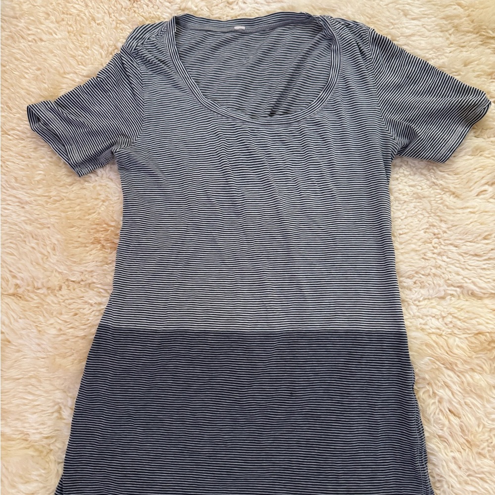Lululemon Athletica Black, Grey and White Striped Tee